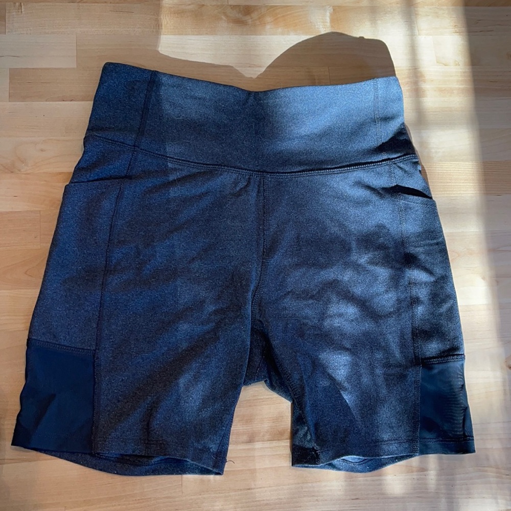 Cycling shorts